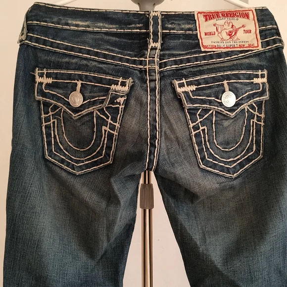 True Religion - Picture 2 of 15